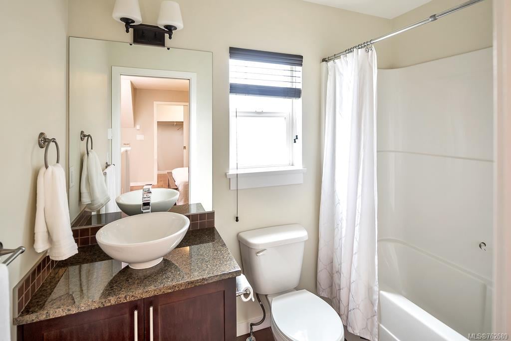 2853 Orange Blossom Cres, Langford