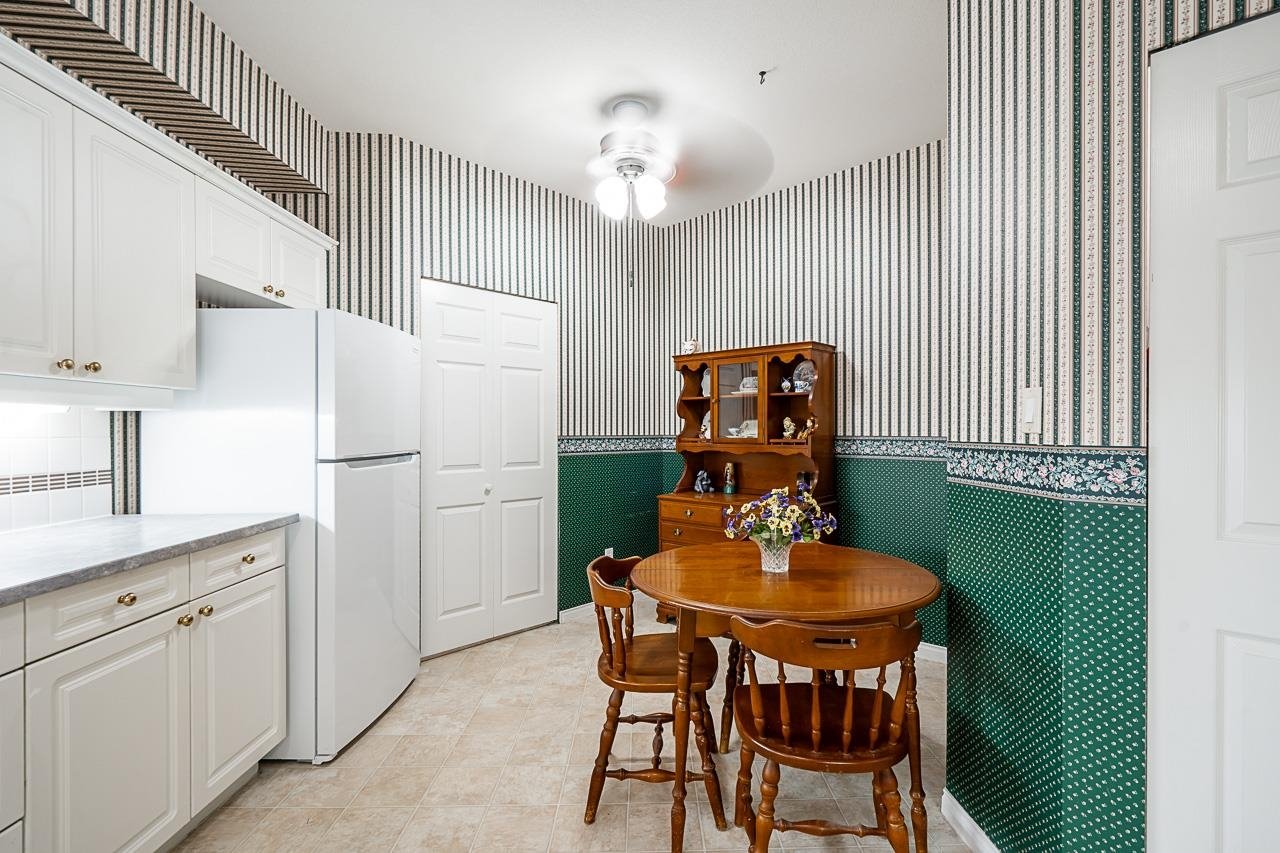 305-3098 Guildford Wy