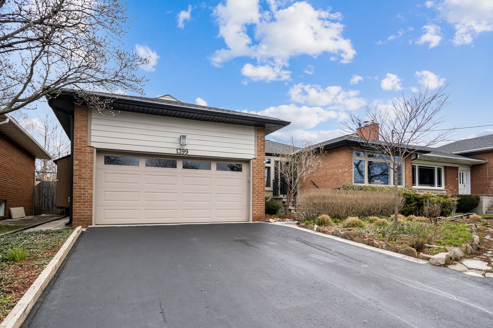 1399 Larchview Trail