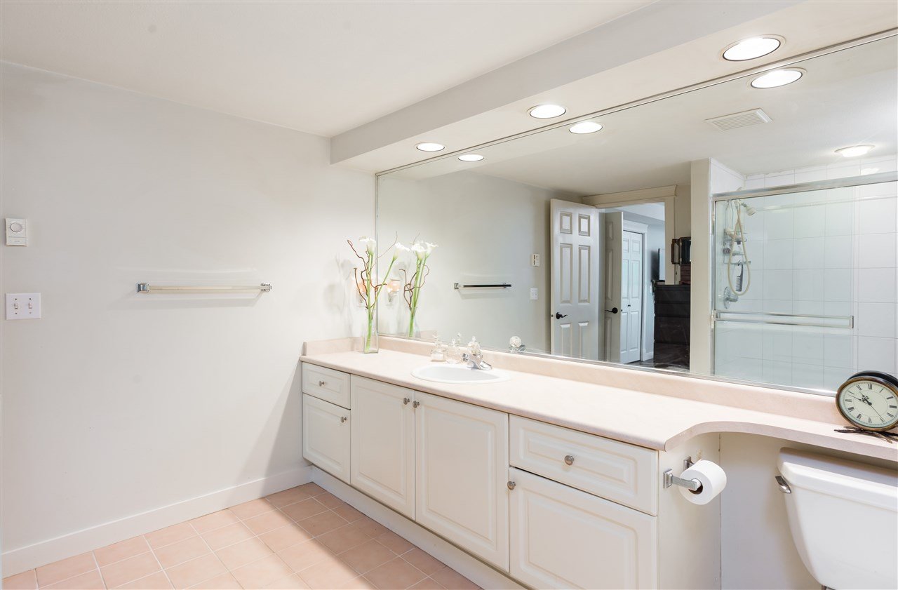 22-103 Parkside Dr