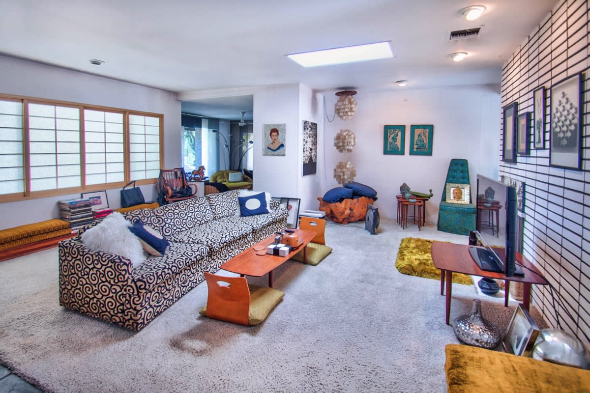 5752 Ranchito Ave Valley Glen, CA