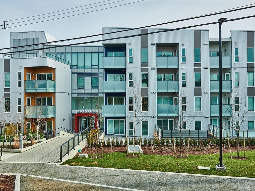 214-767 Tyee Rd