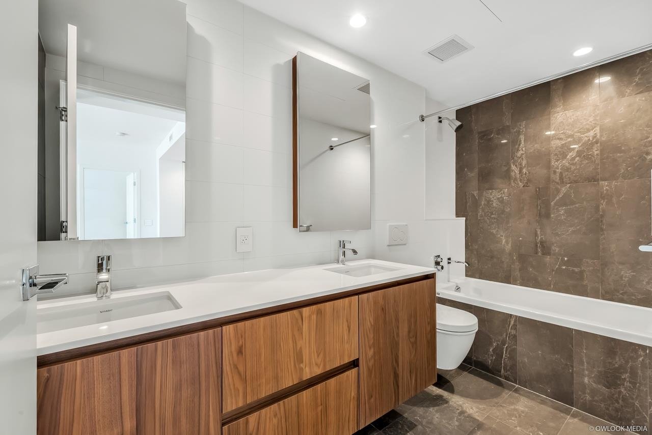 203-389 W 59th Ave