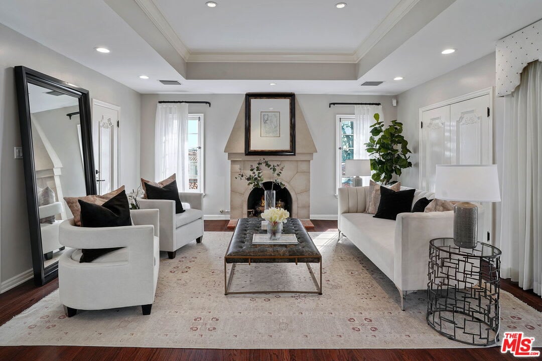Estate Eminence