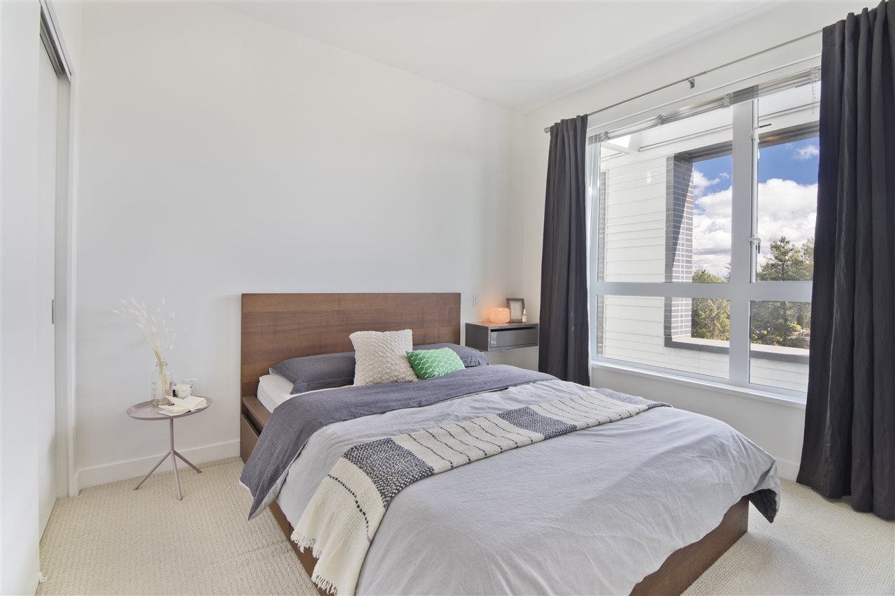 501-6633 Cambie St