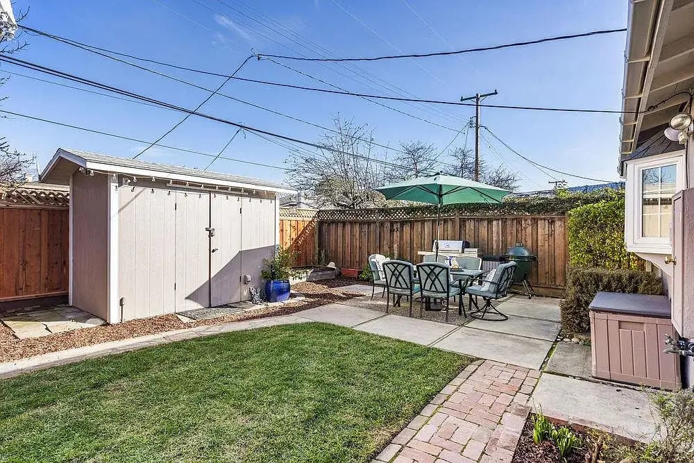 3058 Kirk Rd