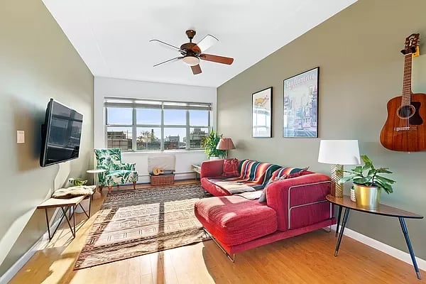 71 Wolcott Street Unit: 404A