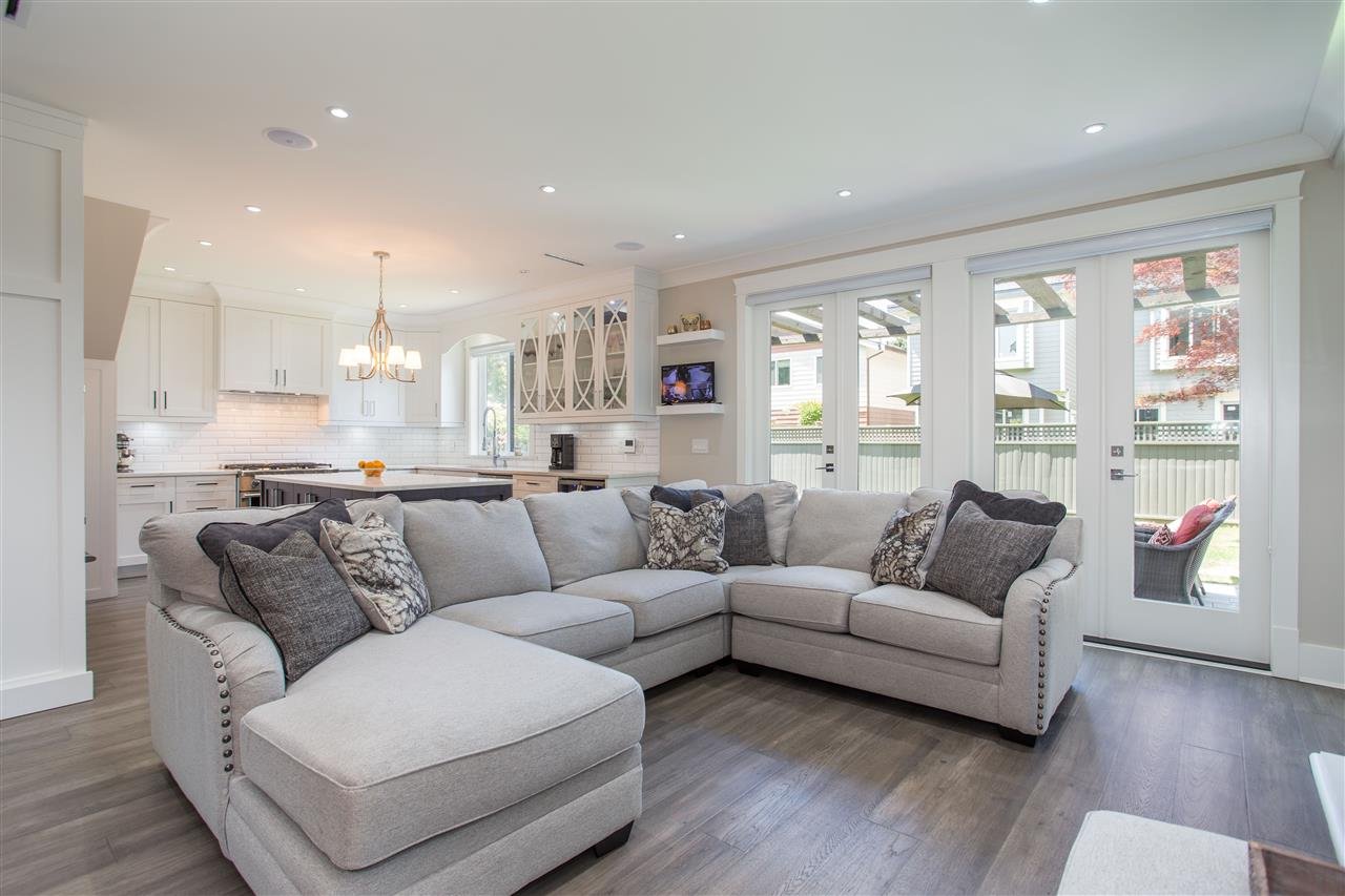 11311 Schooner Ct