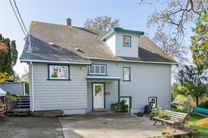 1051 Leslie Dr