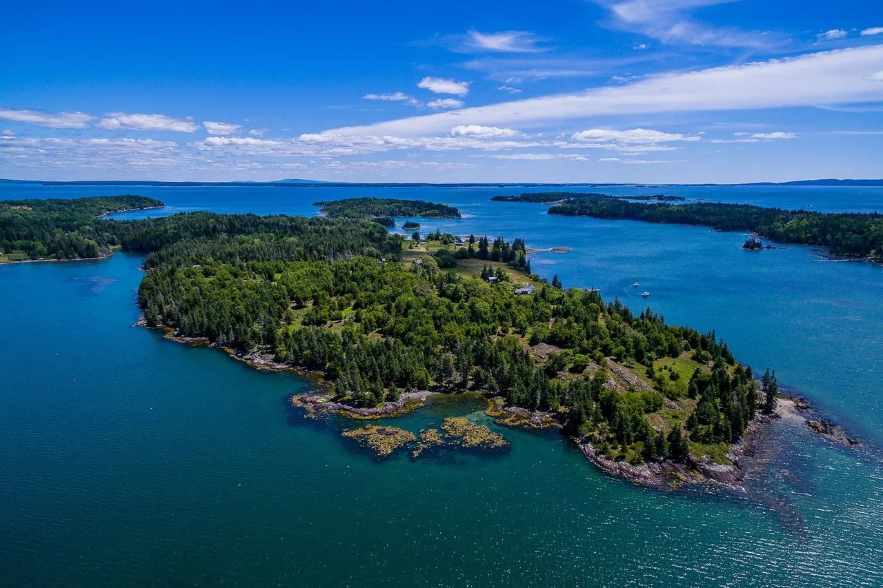 Land for Sale – 273 Indian Point River, North Haven, ME – $2,990,000