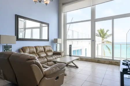 5445 Collins Ave Unit M13 Miami Beach