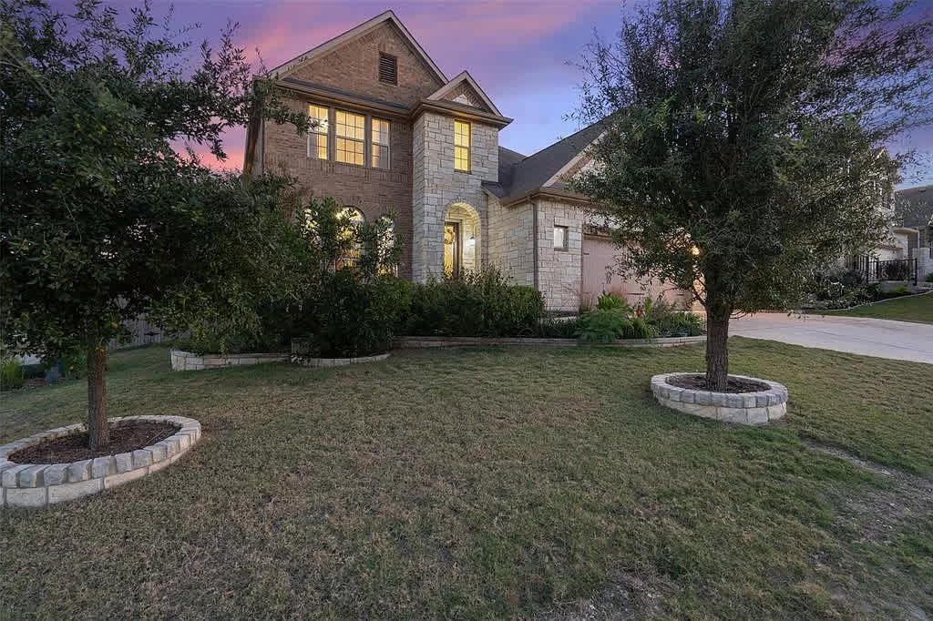 8701 Old Corral Cv