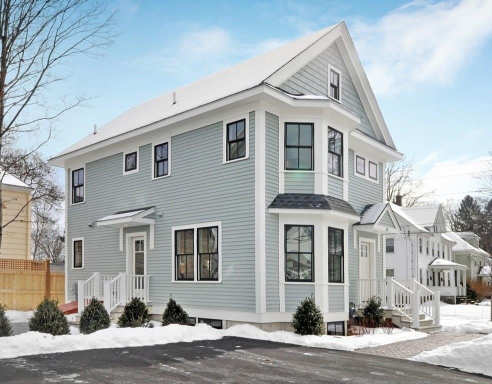 15 Maple Street