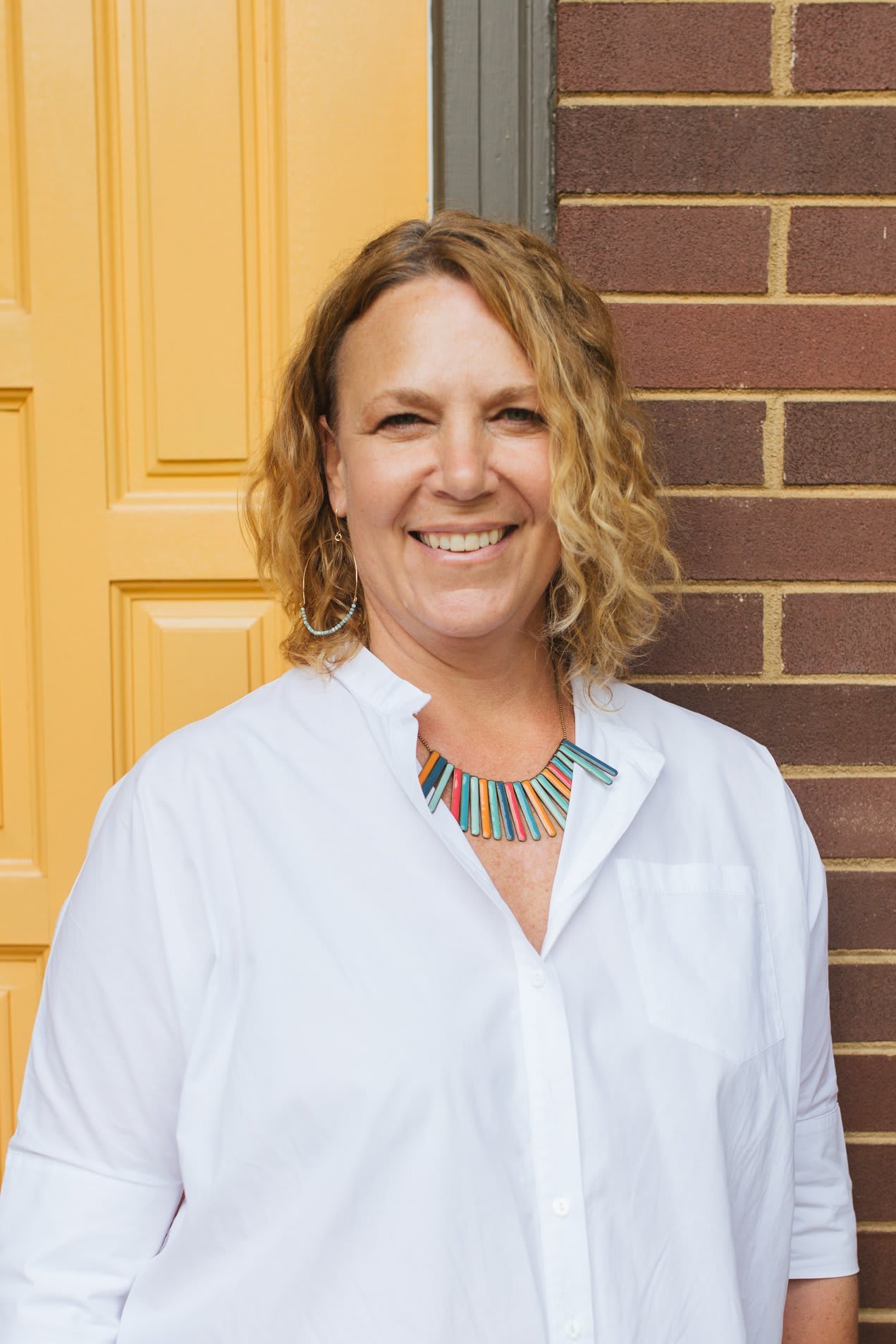 Curb Appeal: Modern Stunner