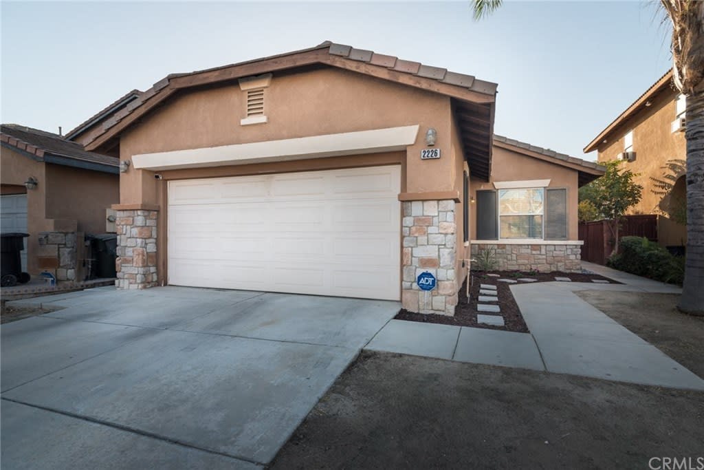 2226 Candlestick Way