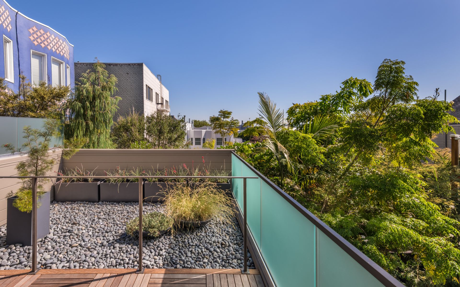21 Rosemont Pl