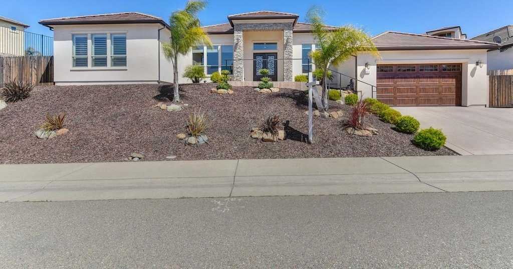 271 Tobrurry Way