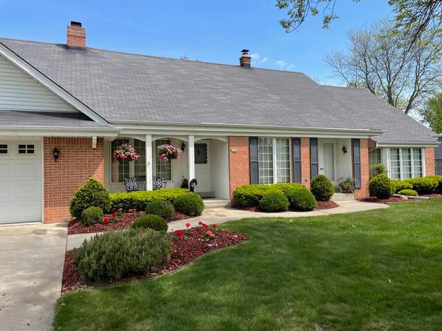 8866 Greenmeadow Ln
