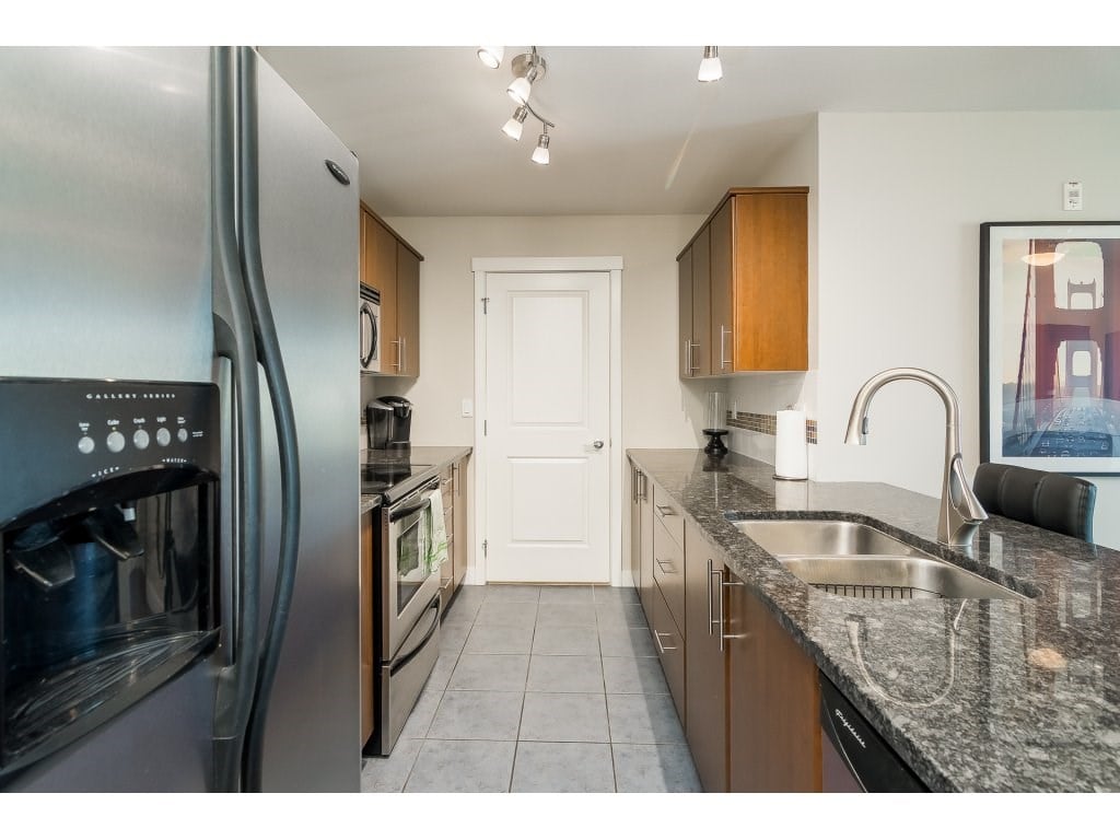 401-19340 65 Ave