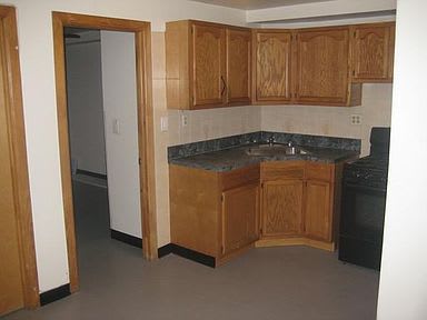 659 Park Ave Unit: 2