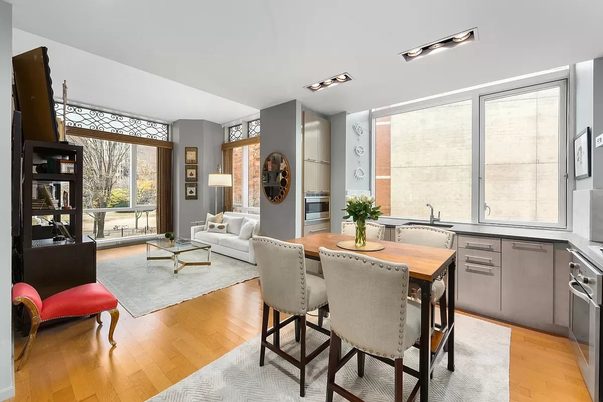 200 Chambers St, #2P