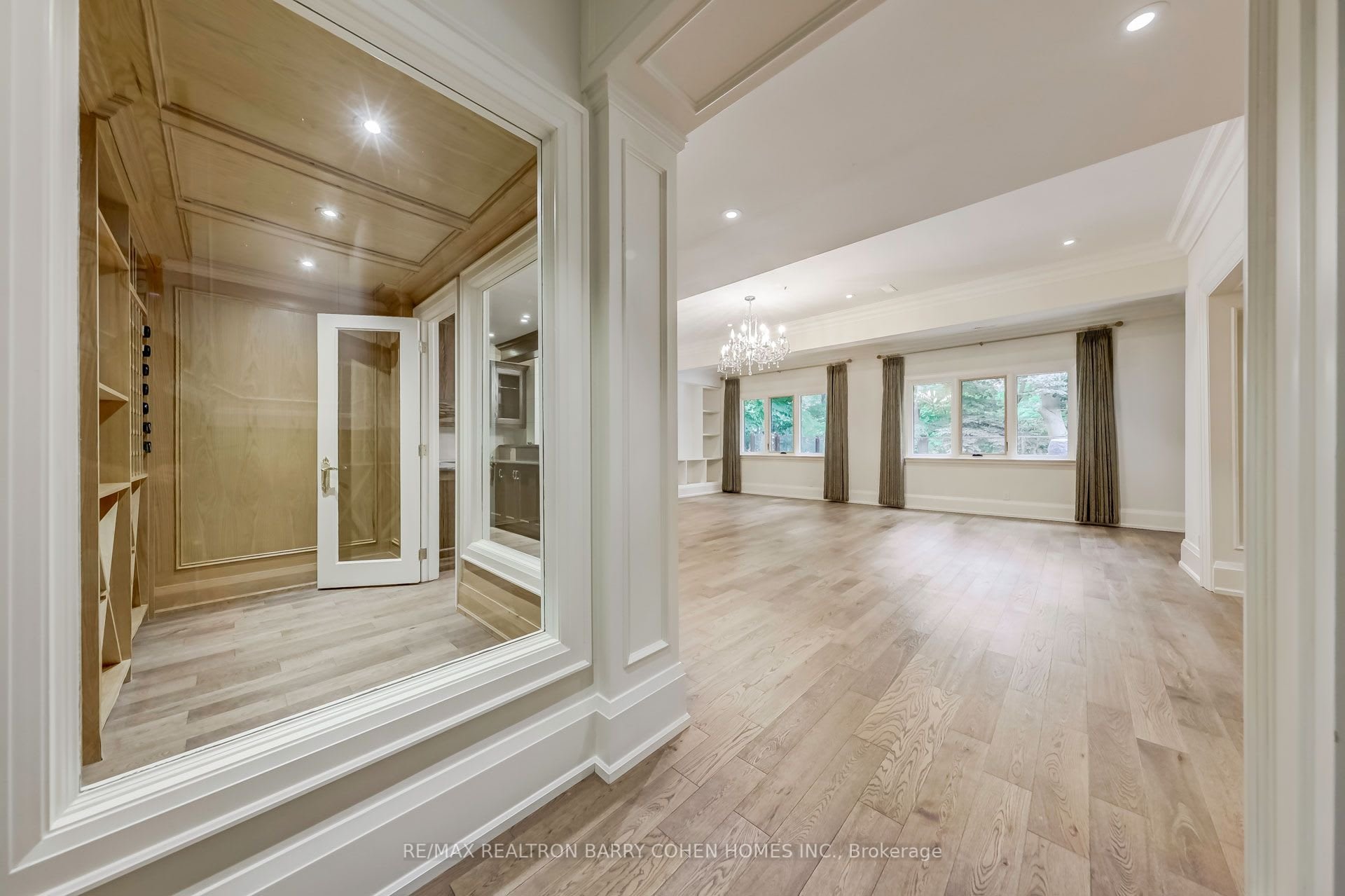 SOLD: Elegance & Luxury At Its Finest