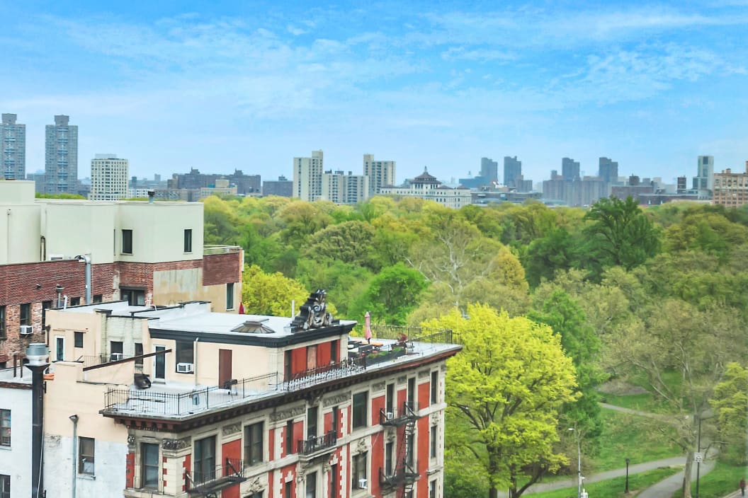400 Central Park West, 11F