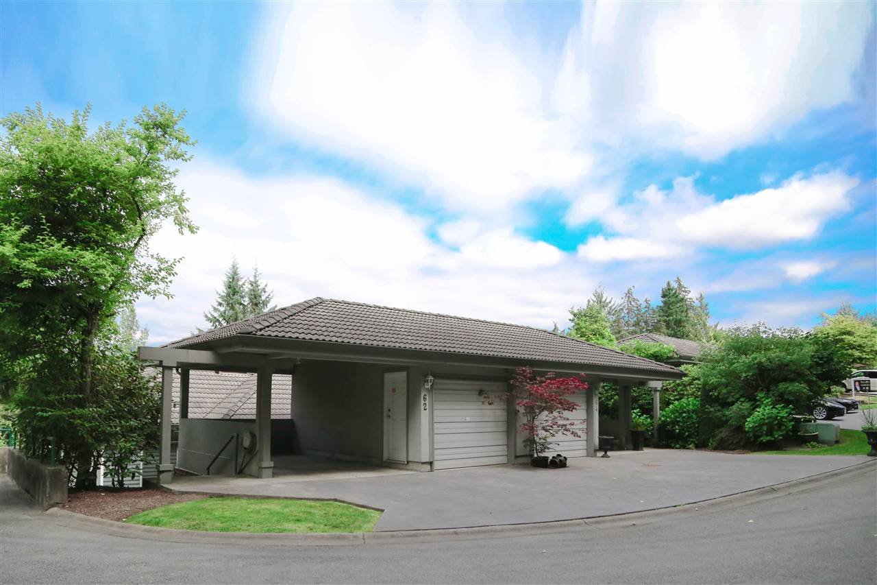 62 Shoreline Circle