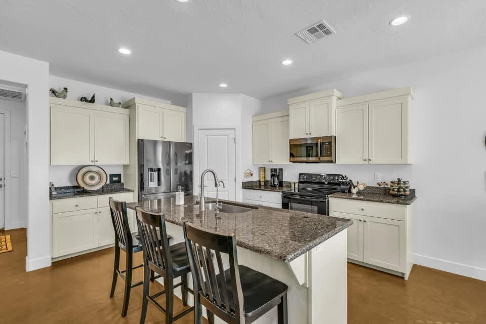 1737 NORTH APPLE VALLEY DRIVE 