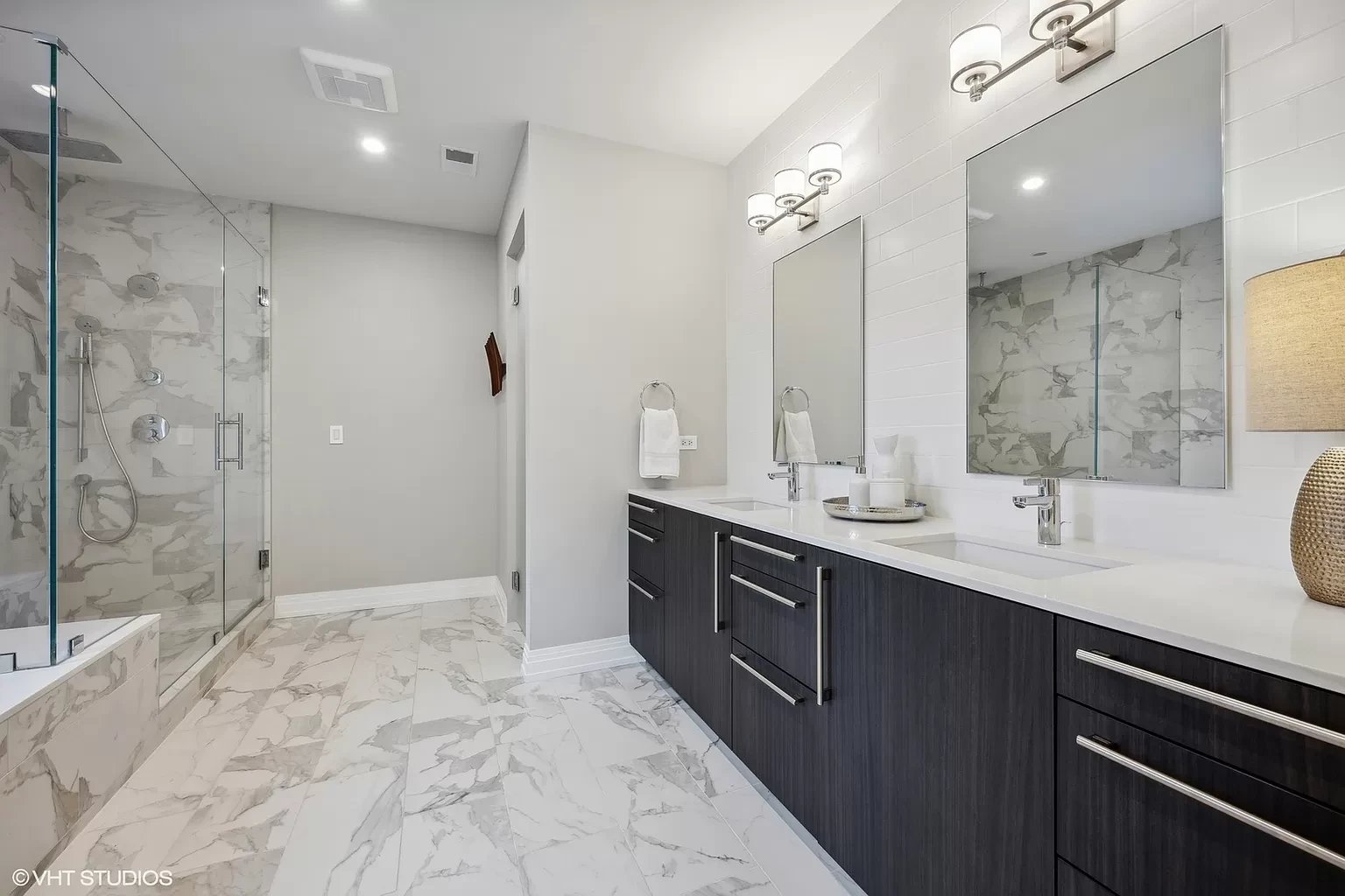 445 W Arlington, Unit 4W