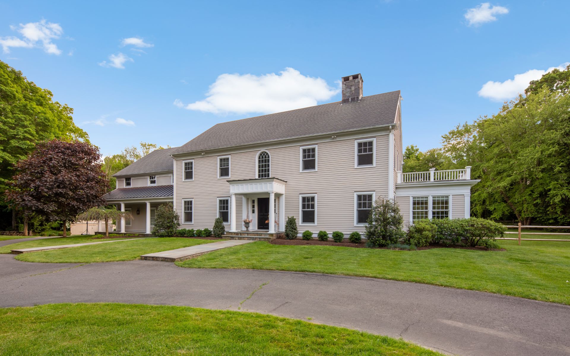 1615 Cross Highway