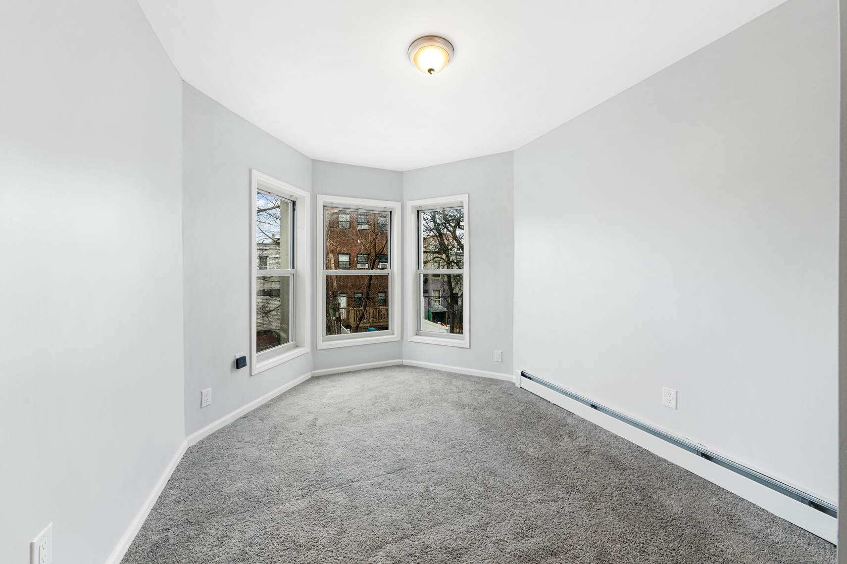 460 Miller Ave