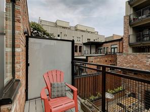204-535 Fisgard St
