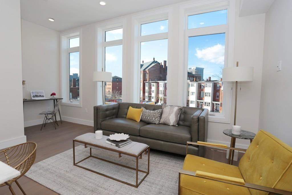 65 Meridian St #3