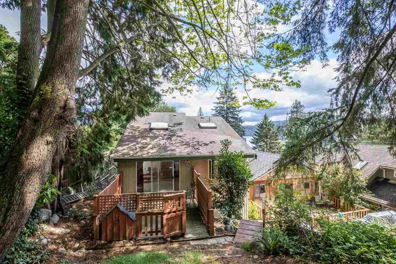 2497 Panorama Dr