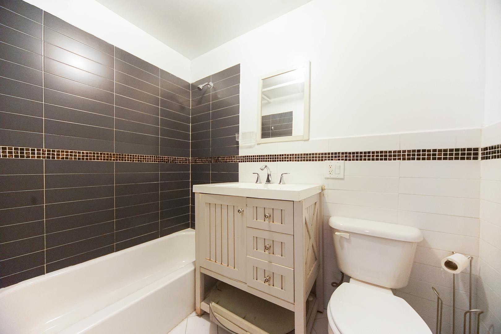 147 Grand Street, Apt 9