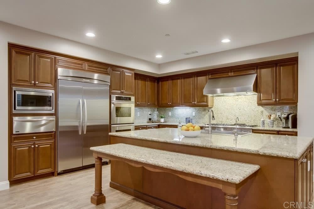 11232 Deprise Cove
