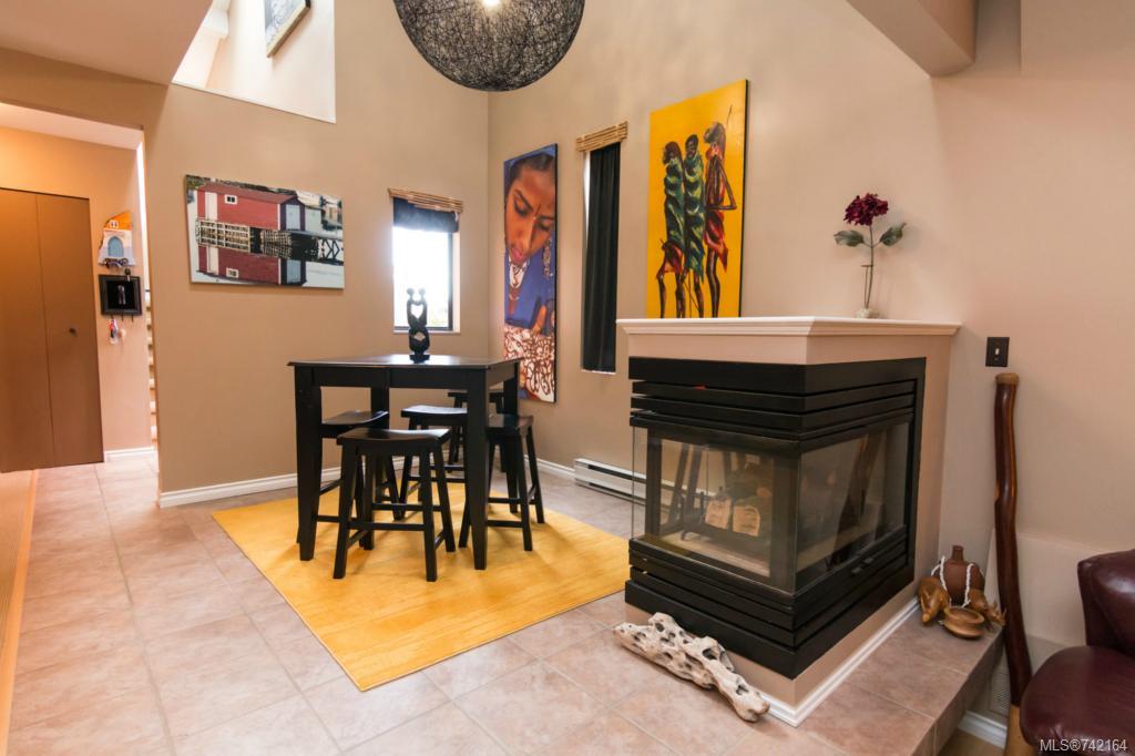 28 Falstaff Pl