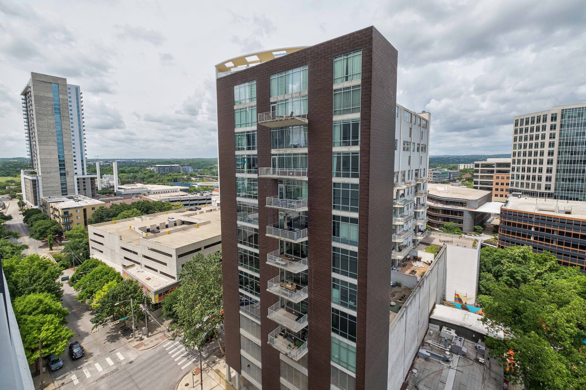 501 West Ave #1204