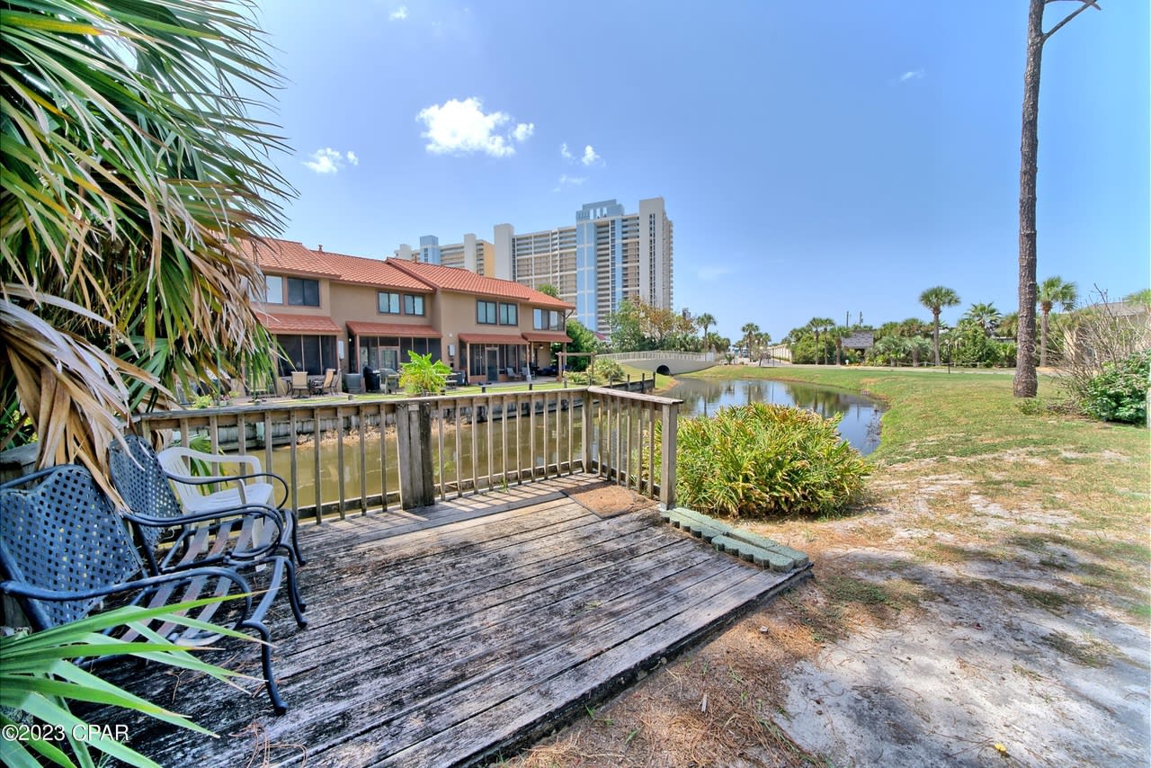 122 White Sandy Drive