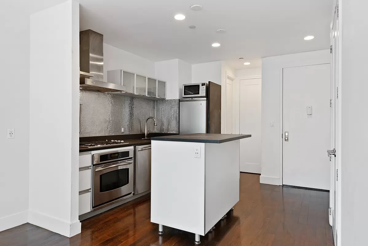 44-27 Purves St, #6D
