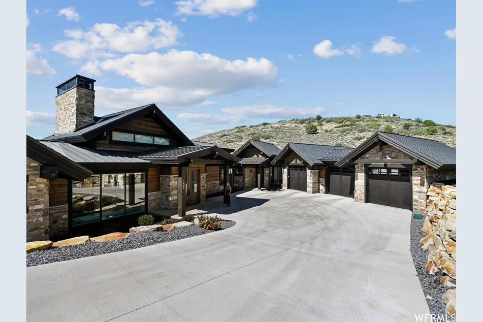 The Chimney Rock Retreat