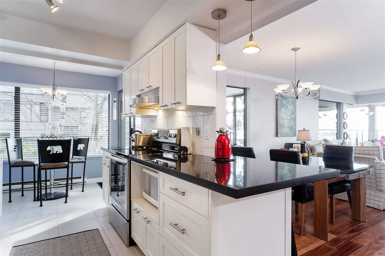 37-2242 Folkestone Wy