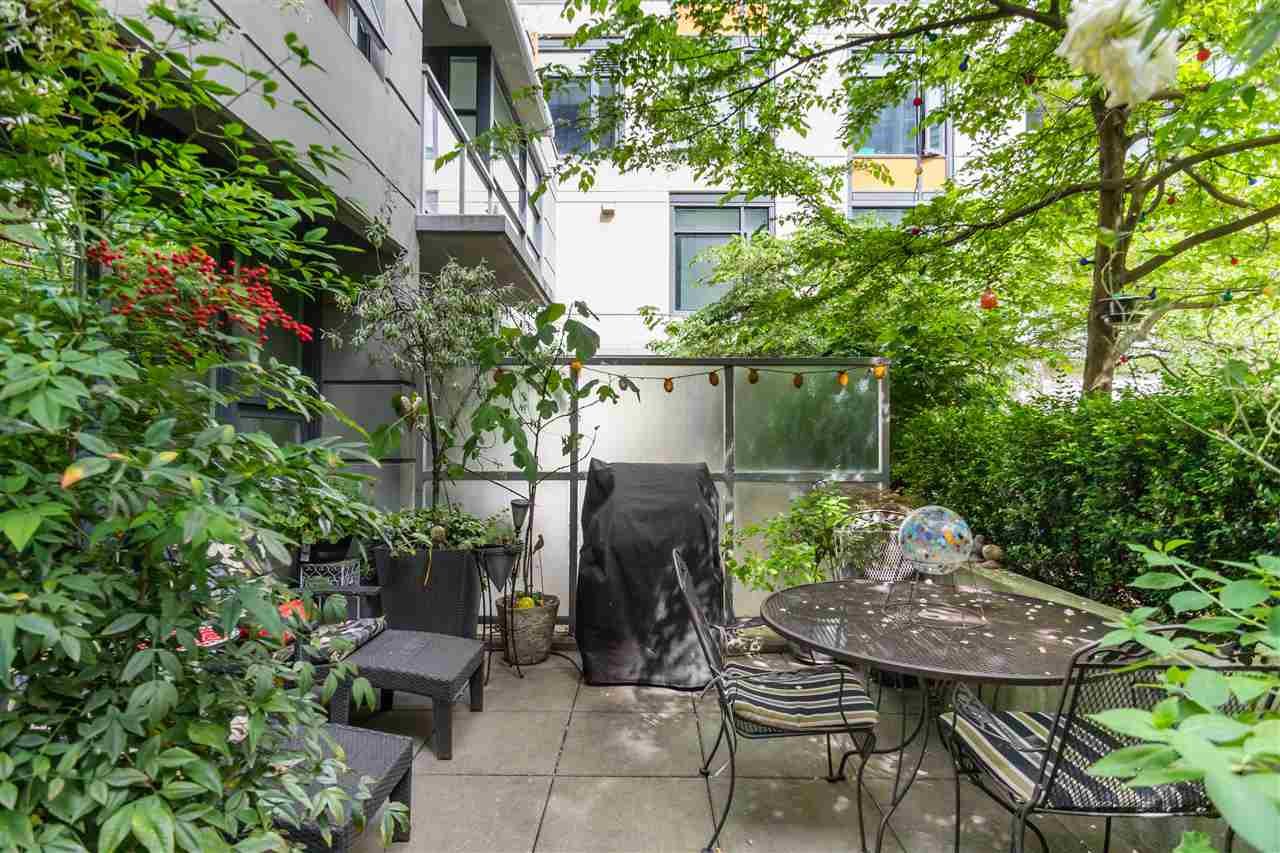 252-108 W 1st Ave