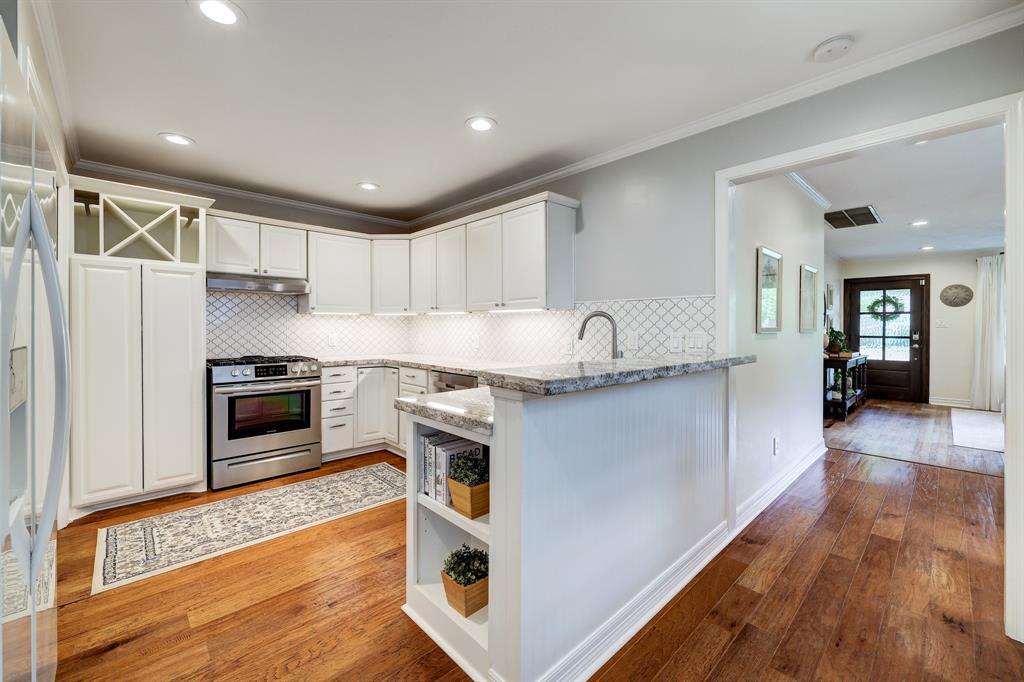 1706 Lamonte Ln