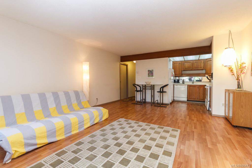 104-2341 Harbour Rd, Sidney