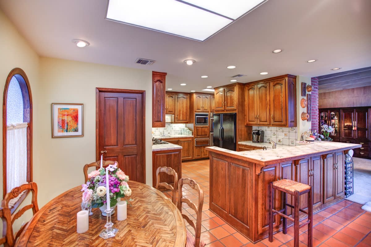 3106 Dona Emilia Dr Studio City, CA