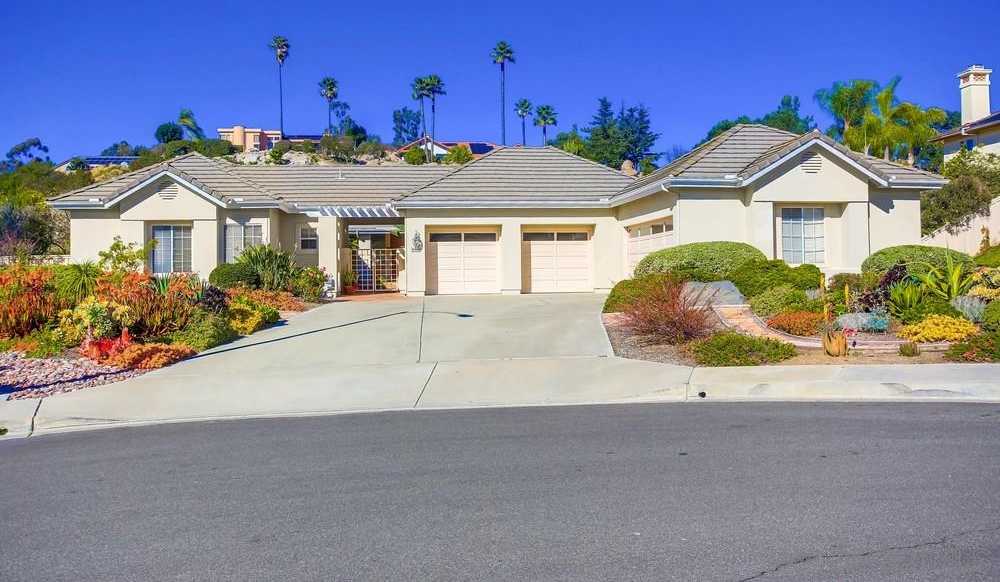 16868 SAINT JAMES DR
