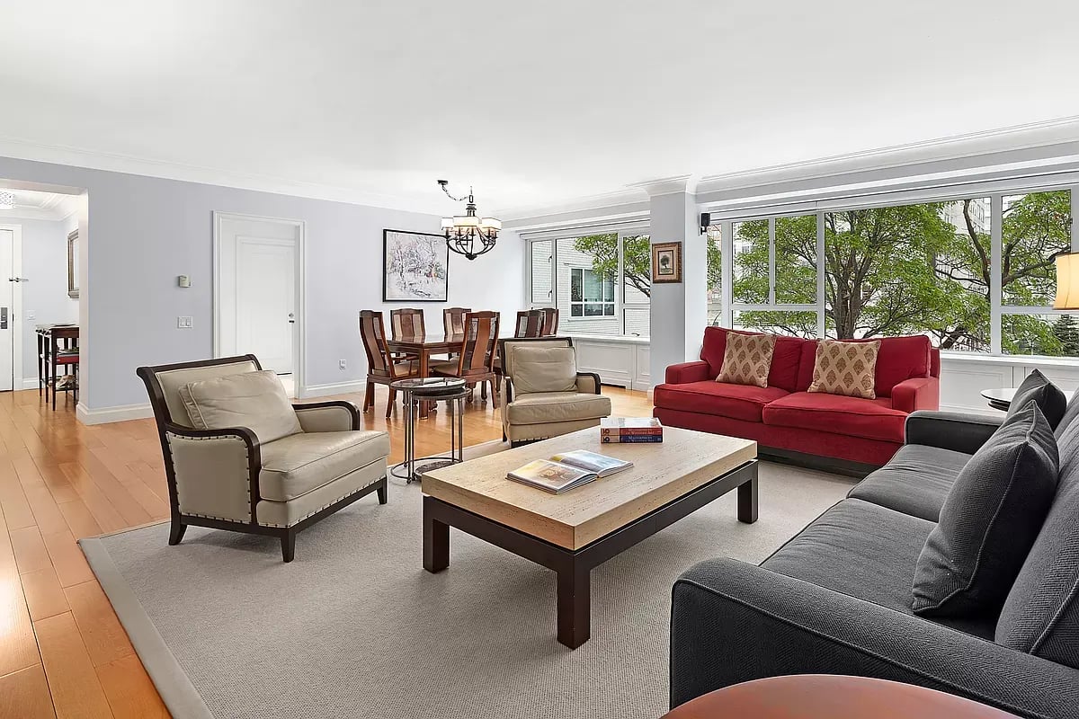 200 East 66th Street Unit: E407