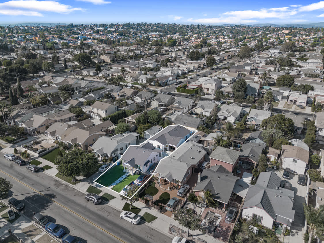 935 E Fairview Blvd